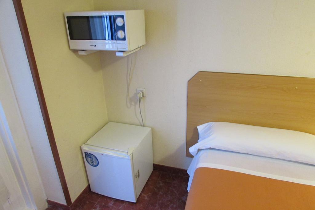Hostal Prim Madrid Exterior photo