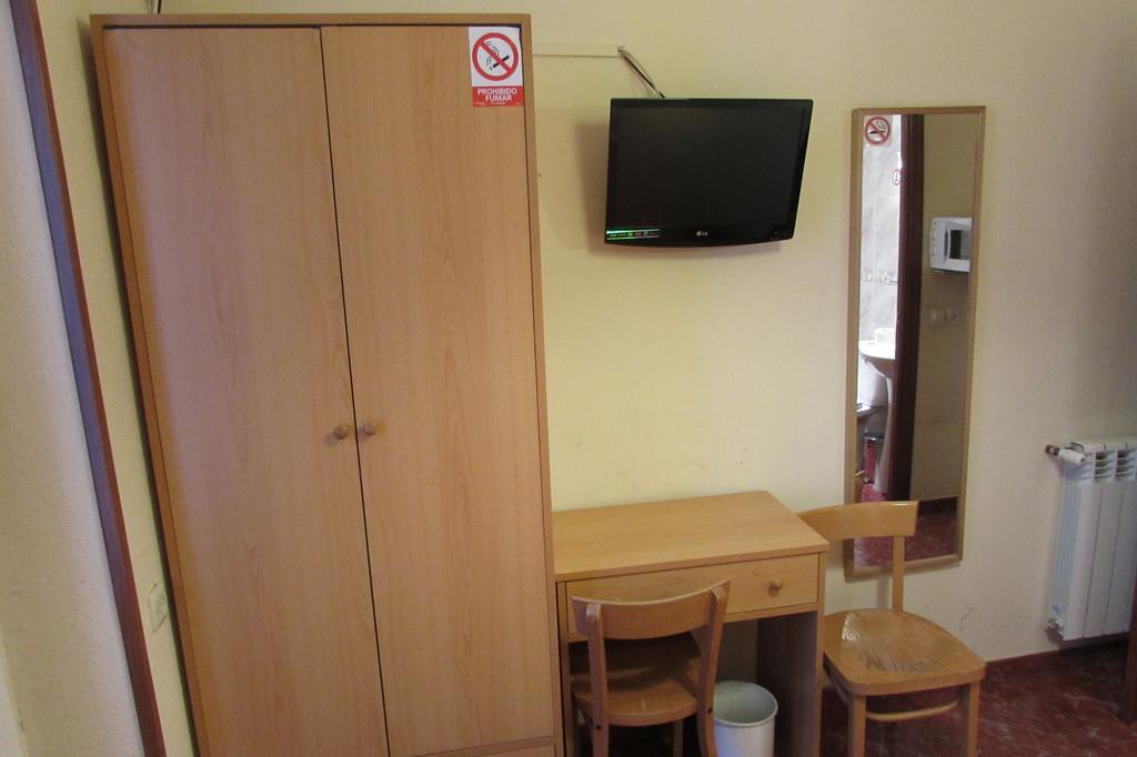 Hostal Prim Madrid Exterior photo